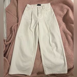 Banana Republic High-Rise Wide-Leg Cropped Jean - Pure White - Size 0/25
